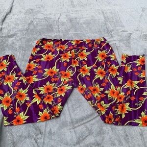 LuLaRoe One‑Size Floral Print Leggings